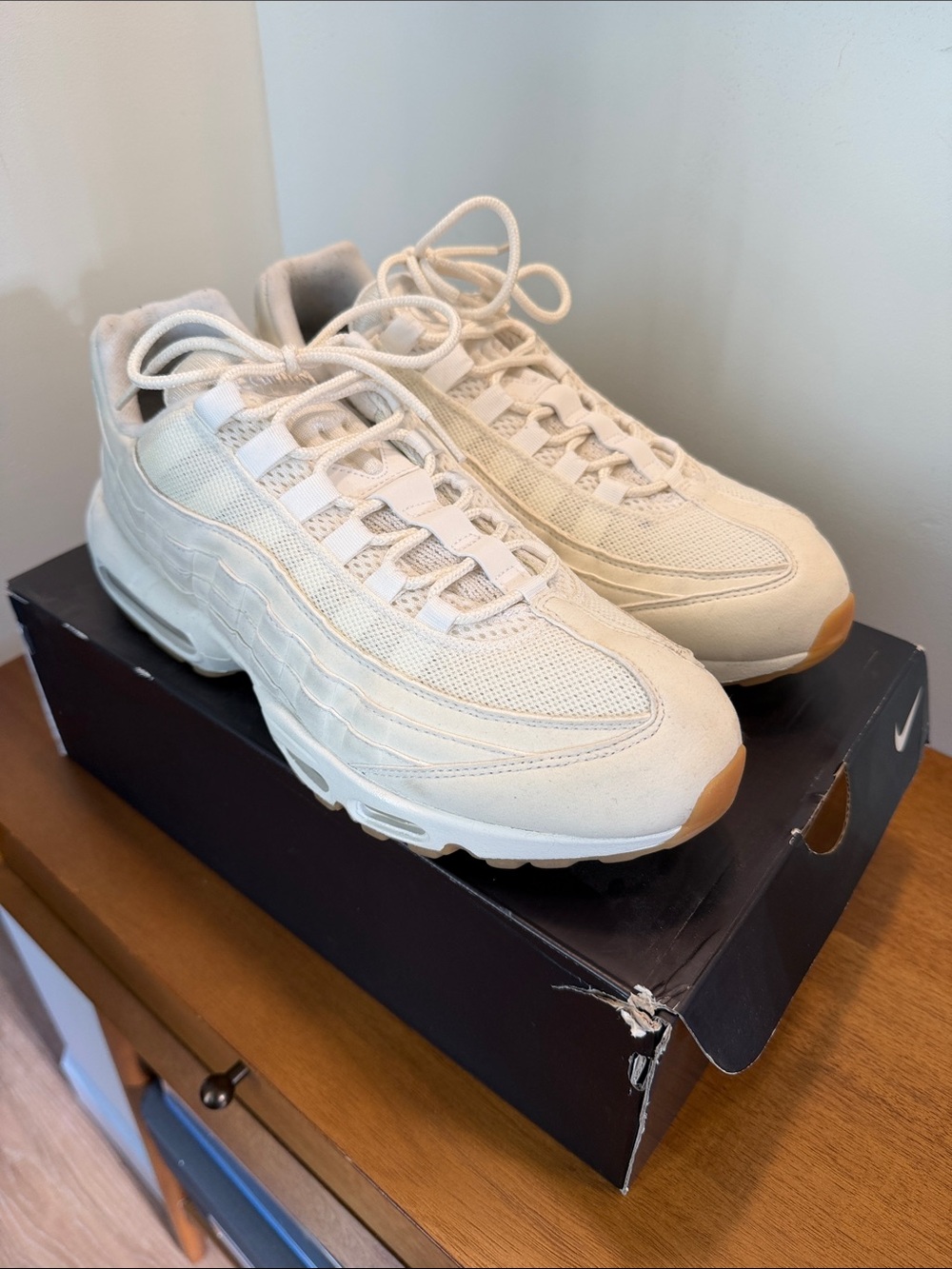 Nike Air Max 95 OG NikeID Men’s Off-White/Beige Low-Top Sneakers